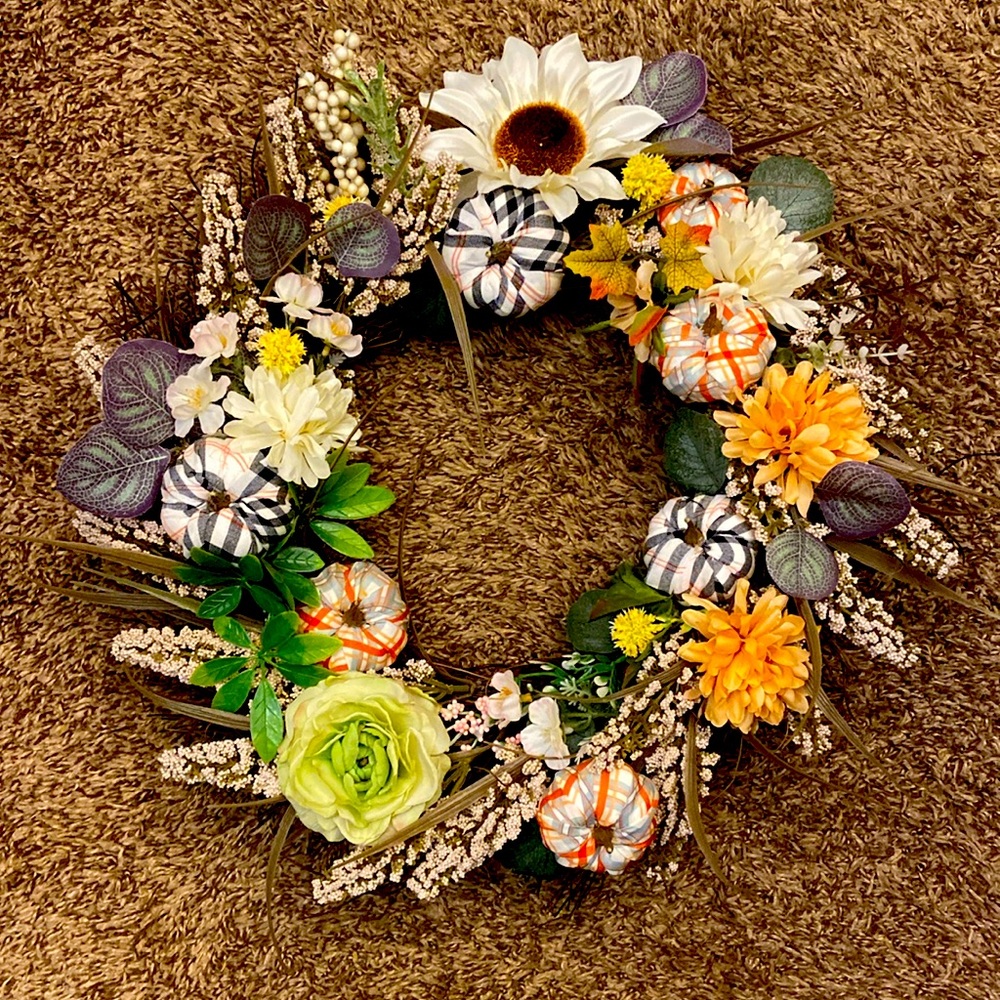 Fall Wreath 🍁🍃 Made by Me!